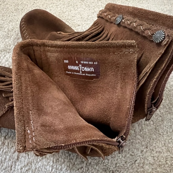 Minnetonka bootie moccasins - Picture 3 of 4